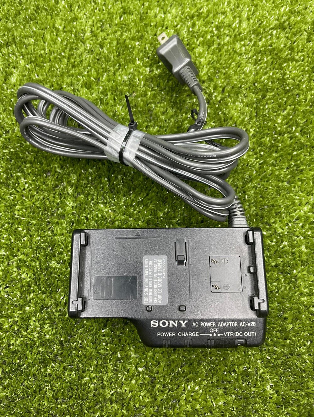 Genuine Sony Camcorder Handy Cam AC-V26 AC Power Adapter Battery Charger Camera